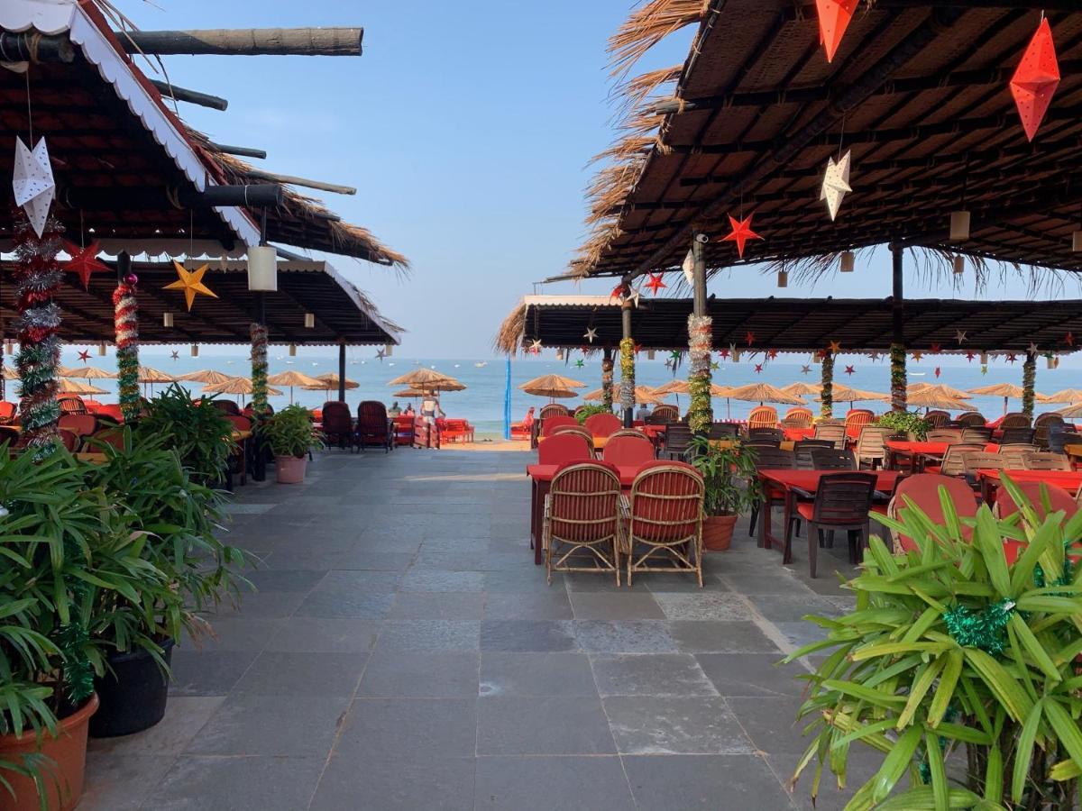 Casa Candolim Beach Front Exterior photo
