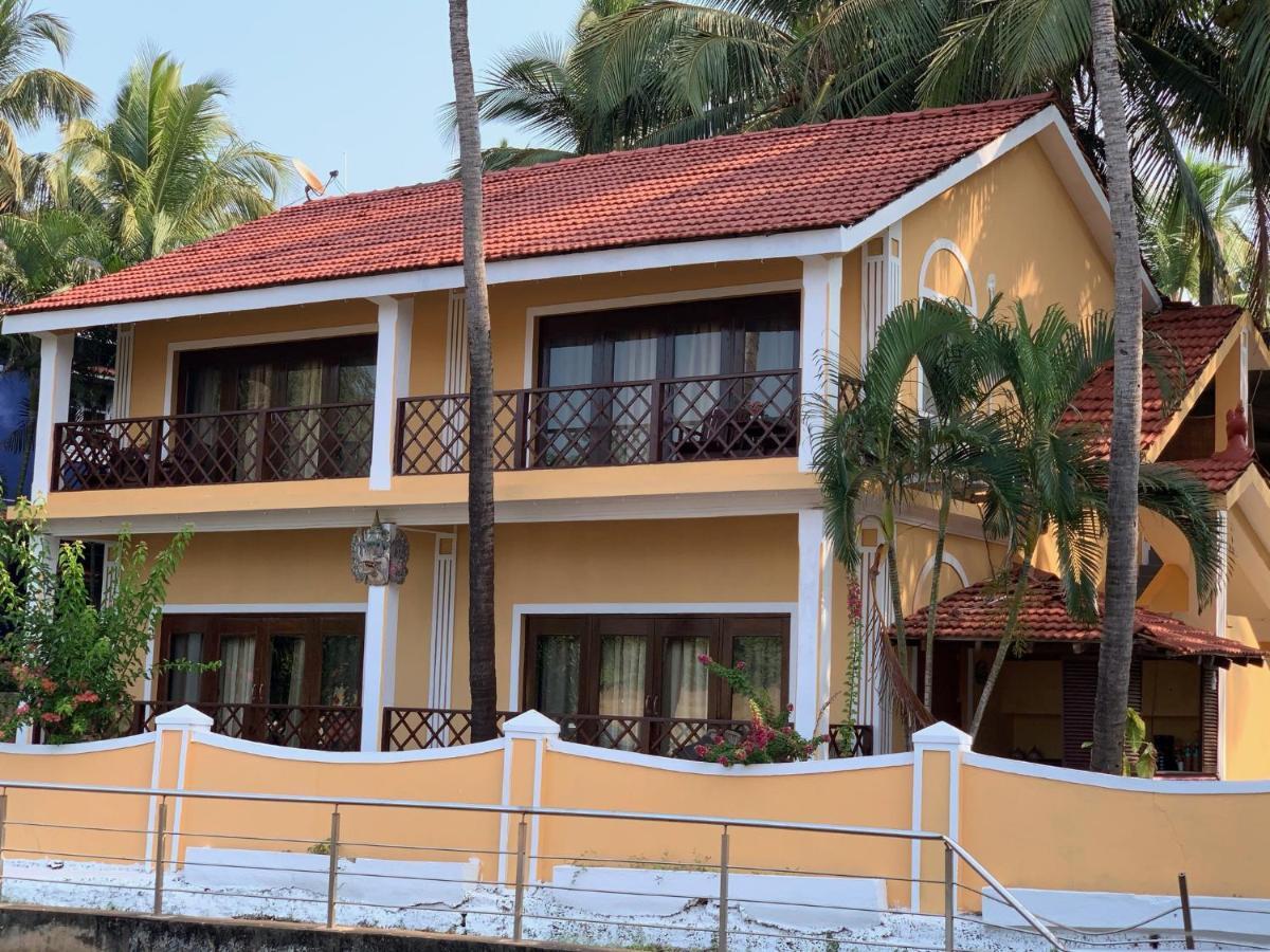 Casa Candolim Beach Front Exterior photo