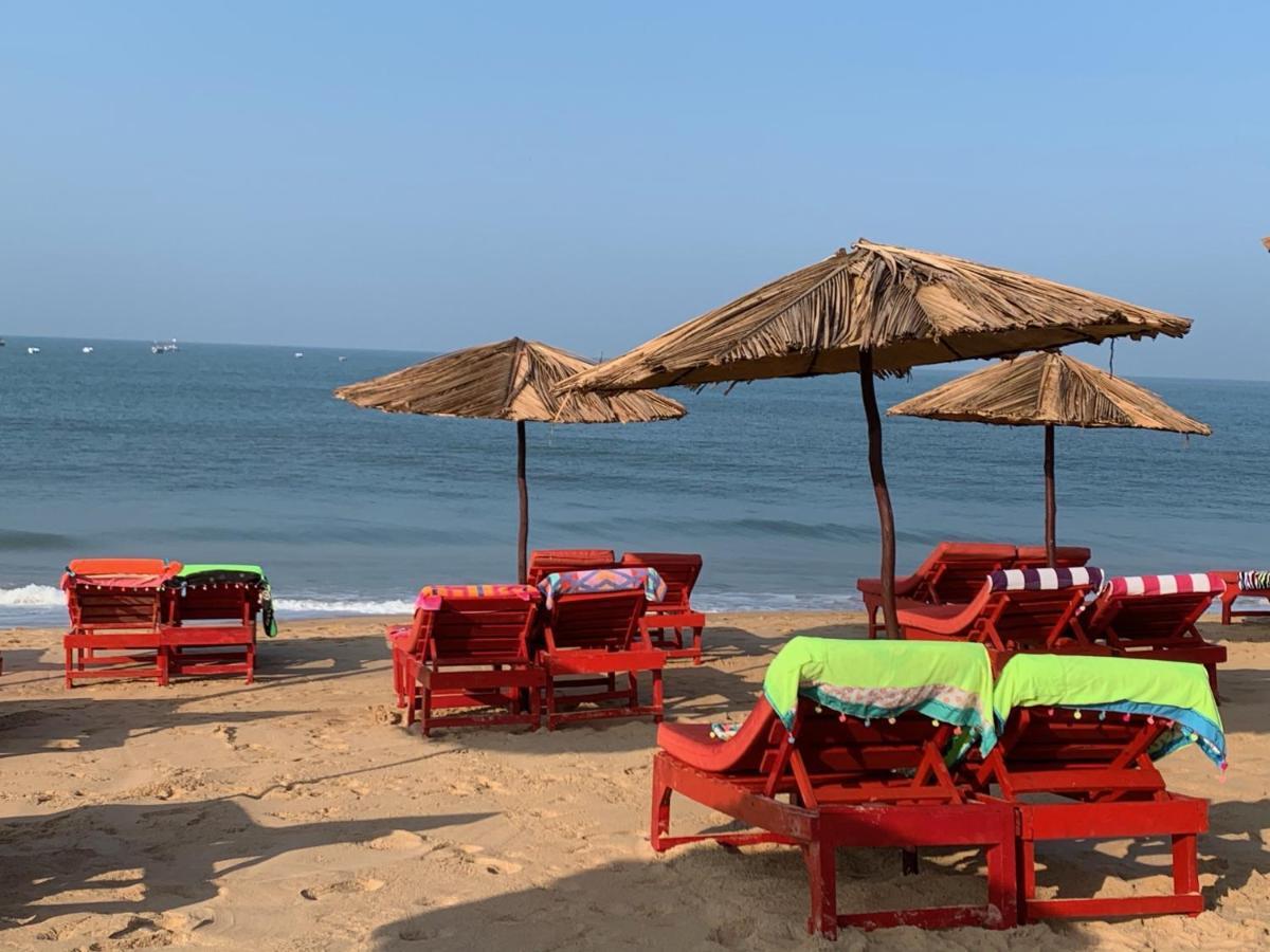 Casa Candolim Beach Front Exterior photo